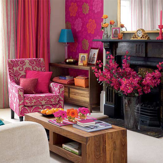 3-10-inspiring-ideas-colourful-living-rooms-Cosy-pink